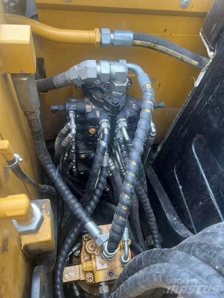 Sany SY 75 C pro Rupsgraafmachines