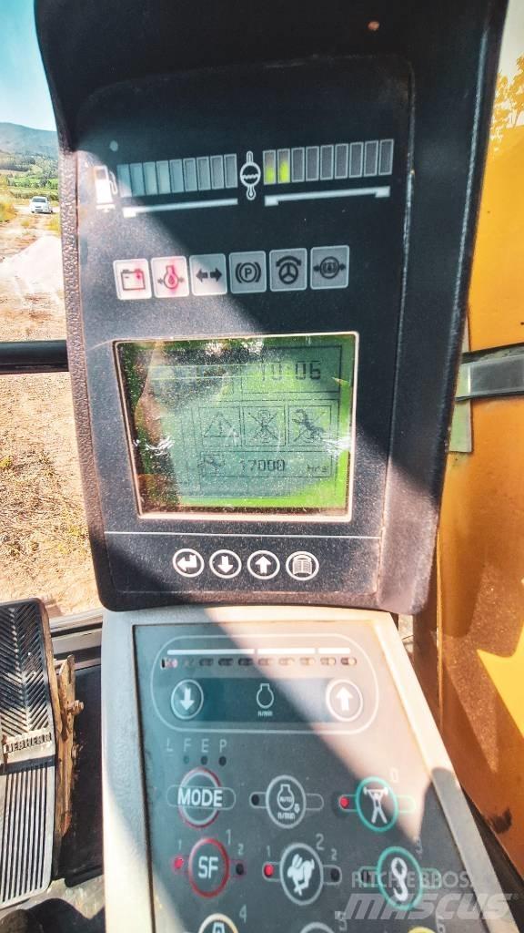 Liebherr R934C HDC Rupsgraafmachines