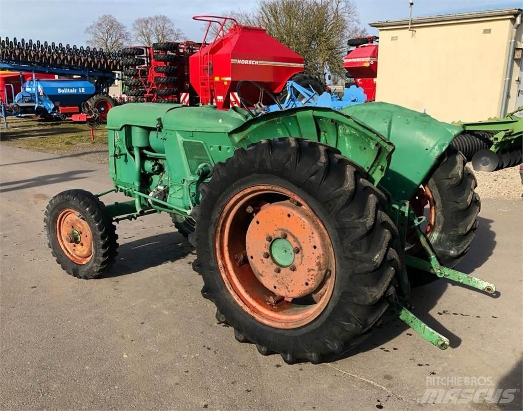 Deutz-Fahr D25 S Tractoren