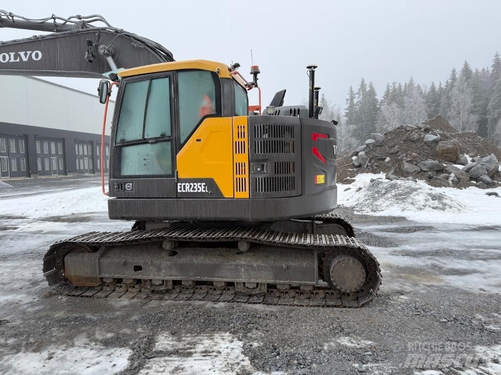 Volvo EC 235 EL Rupsgraafmachines