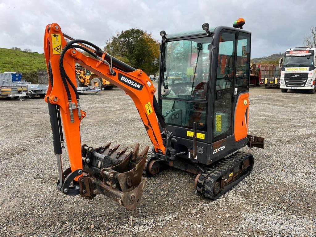Doosan DX 19 Minigraafmachines < 7t