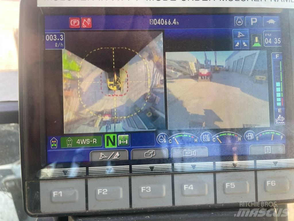 Komatsu PW118-11 Wielgraafmachines