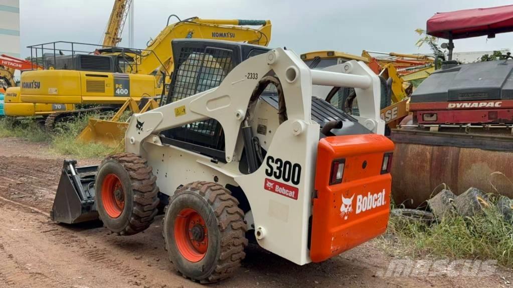 Bobcat S 300 Schrankladers