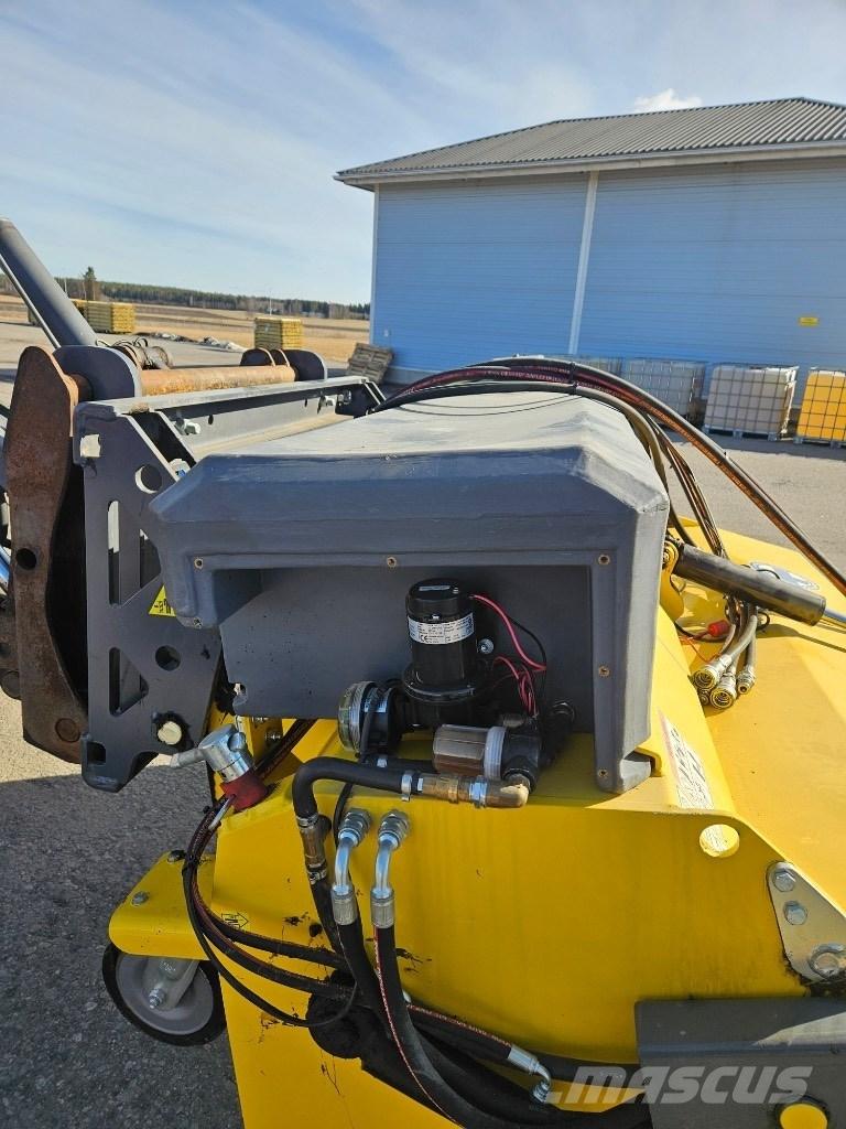 Vama EHK 2000 Veegmachines