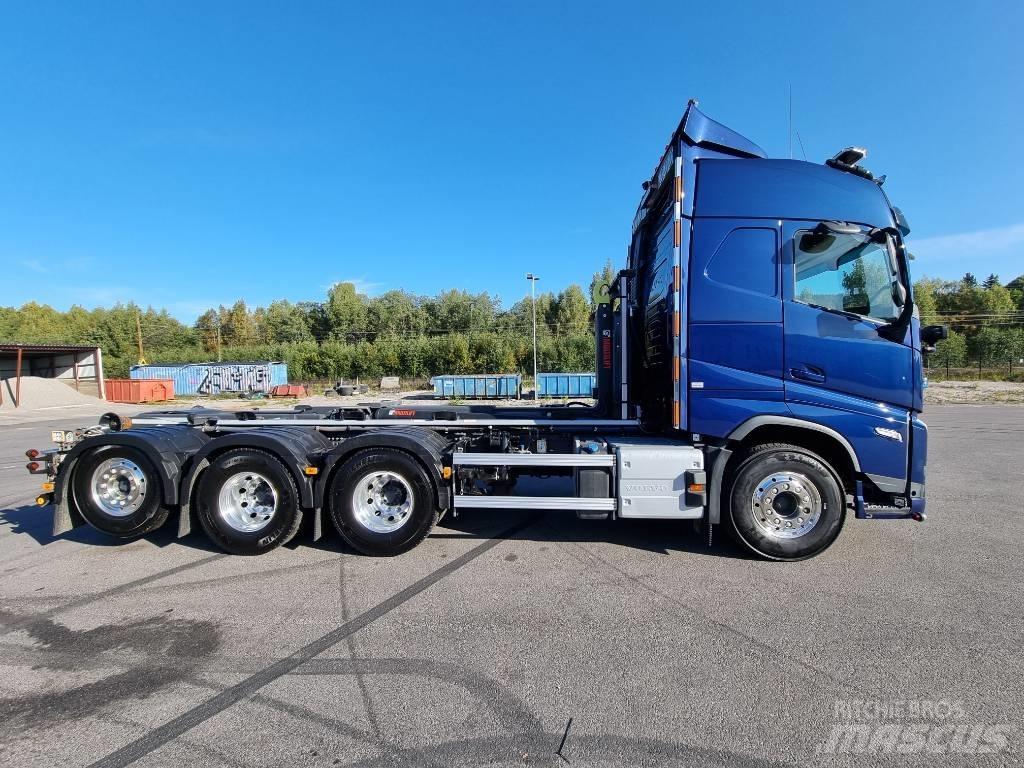 Volvo FH 13 500 TC Vrachtwagen met containersysteem