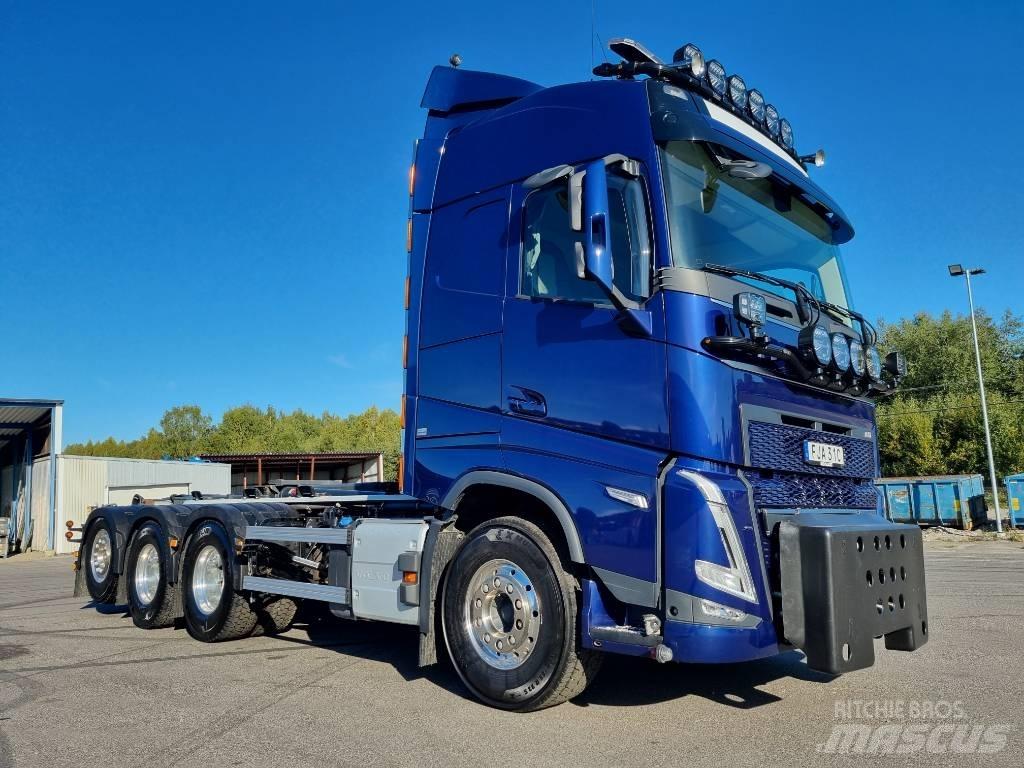 Volvo FH 13 500 TC Vrachtwagen met containersysteem