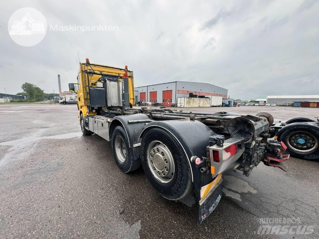Scania R 420 LB Vrachtwagen met containersysteem
