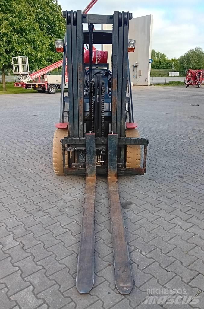Manitou MI 30 G LPG heftrucks