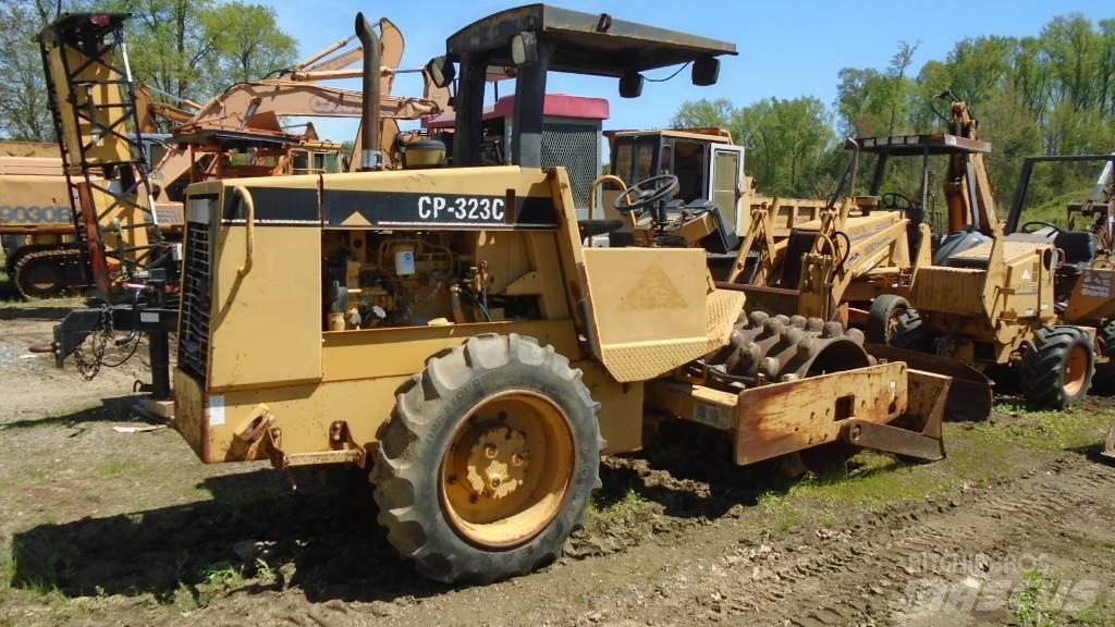 CAT CP 323 C Combinatiewalsen