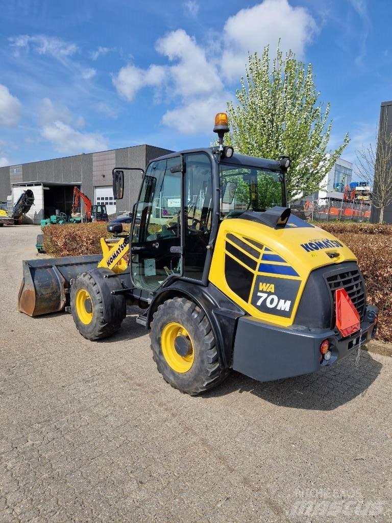 Komatsu WA70M Miniladers