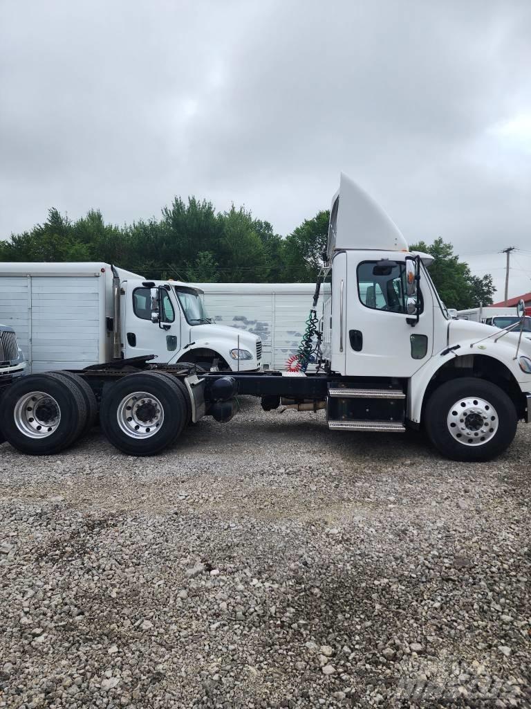 Freightliner M2 Trekkers