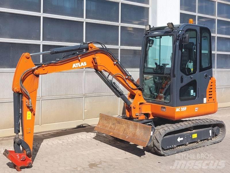 Atlas AC 25 F Minigraafmachines < 7t