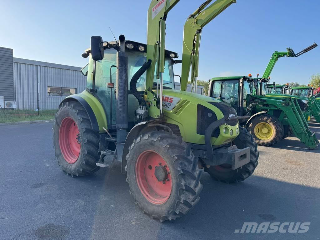 CLAAS ARION 420 Tractoren