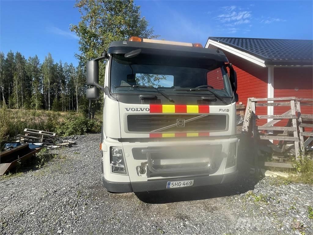Volvo FM9 Containertrucks met kabelsysteem
