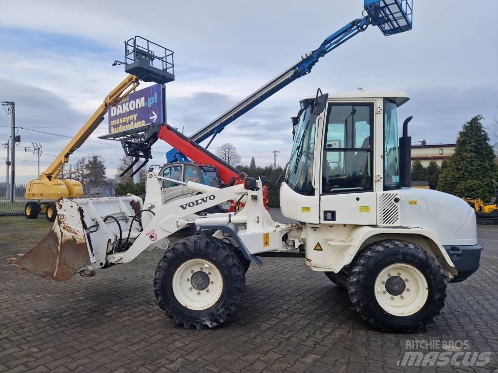 Volvo L 30 B Wielladers