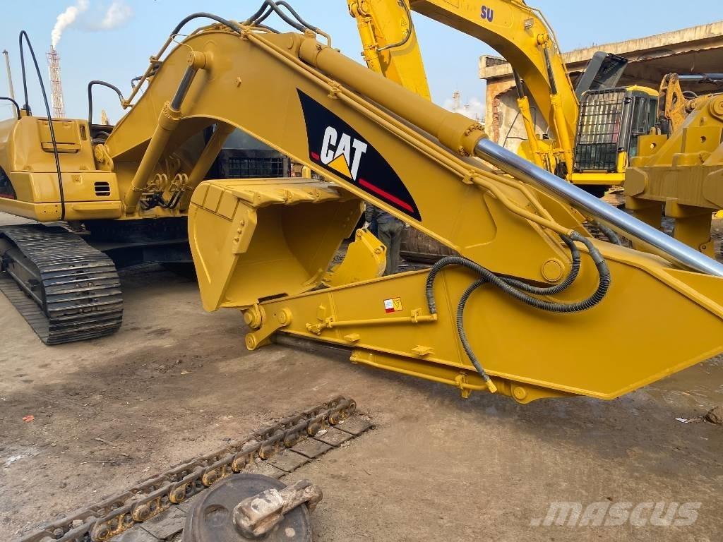 CAT 320 C Rupsgraafmachines