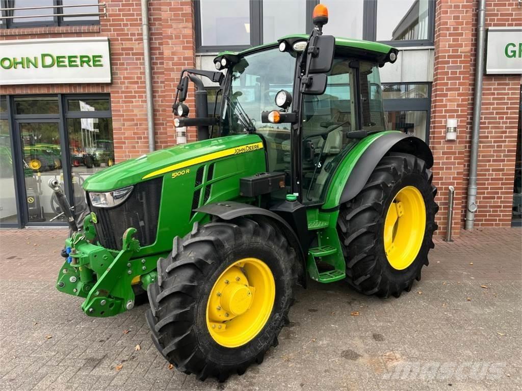 John Deere 5100R Tractoren