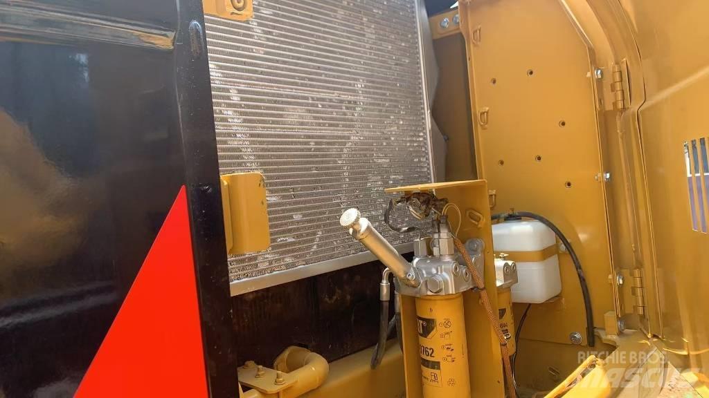 CAT 329 D Rupsgraafmachines