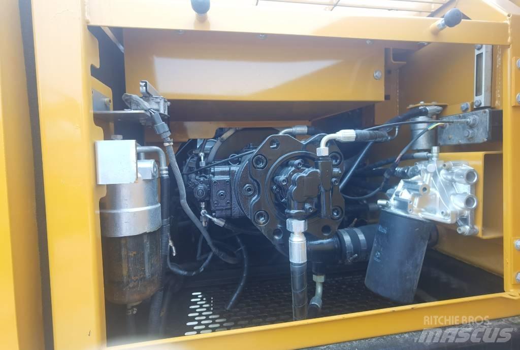Sany SY 215 C Rupsgraafmachines