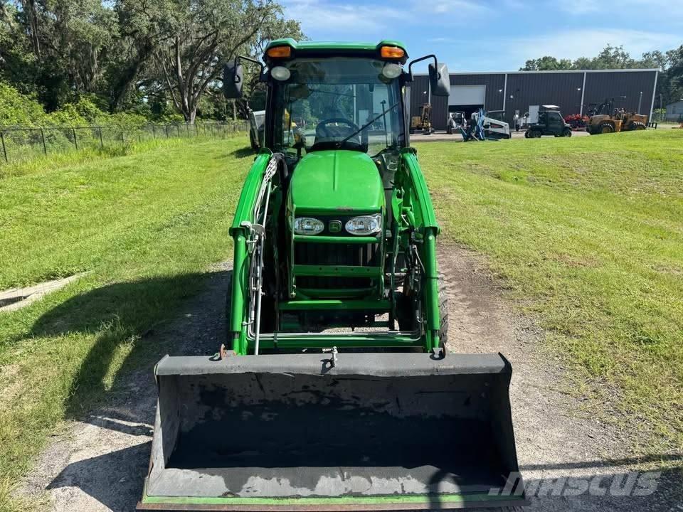 John Deere 3520 Tractoren