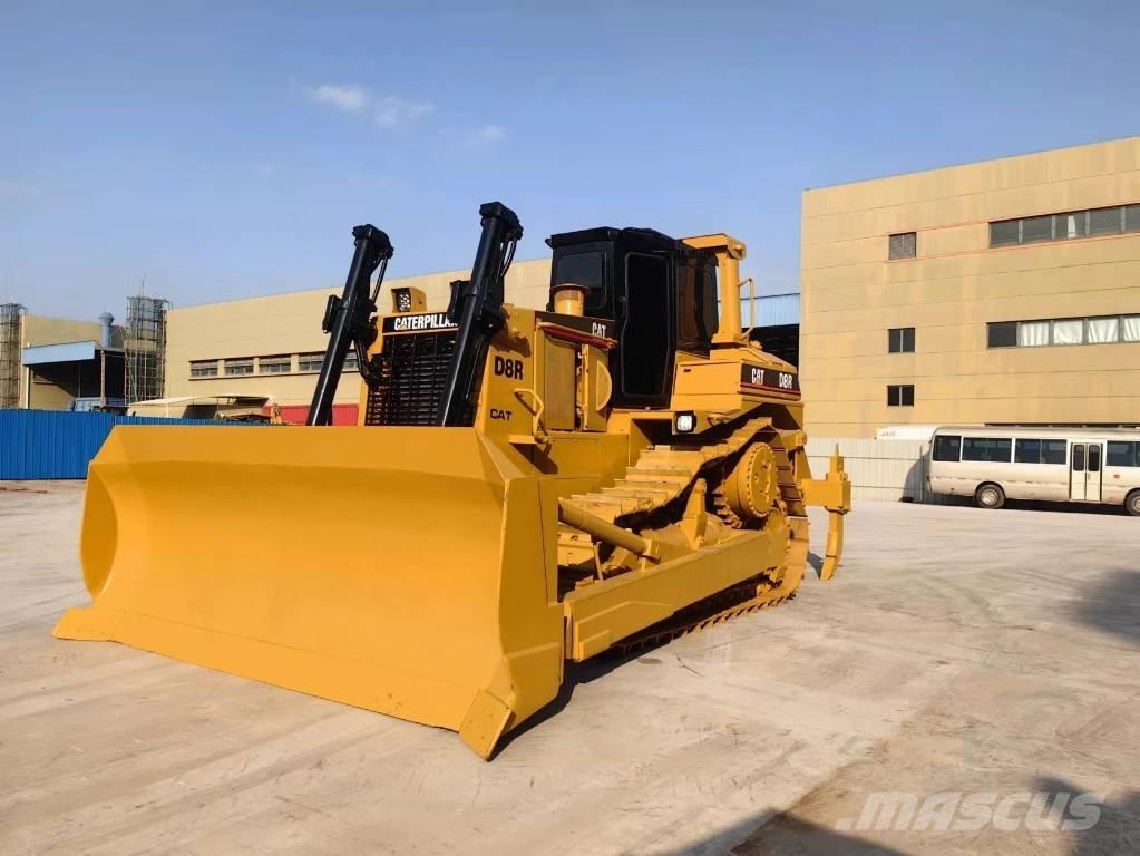 CAT D8R Rupsdozers