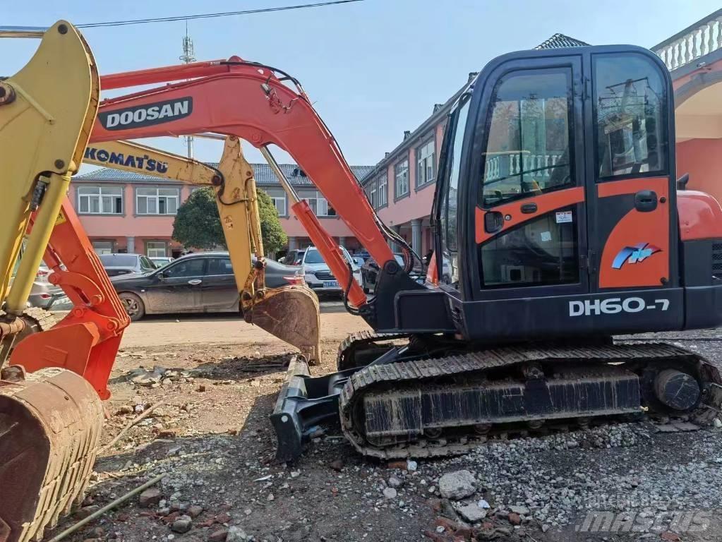 Doosan DH 60-7 Minigraafmachines < 7t