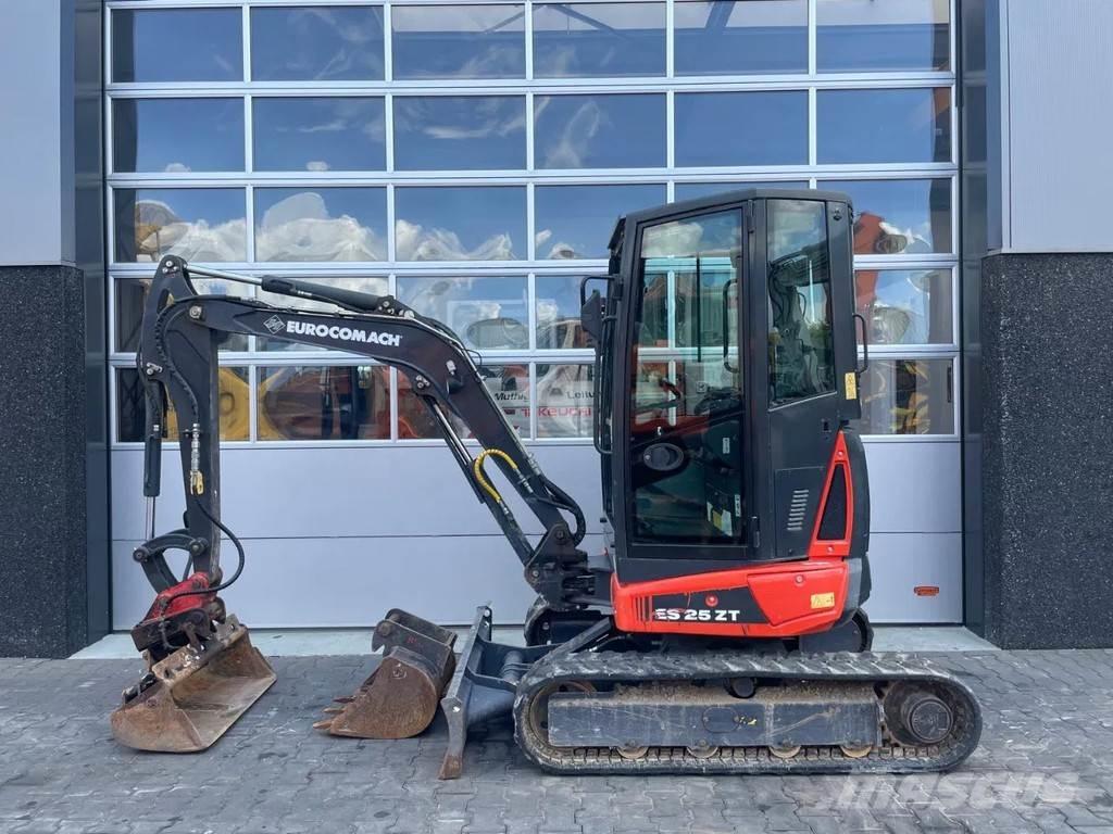Eurocomach ES25ZT Minigraafmachines < 7t