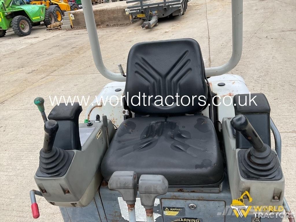 Takeuchi TB 016 Minigraafmachines < 7t