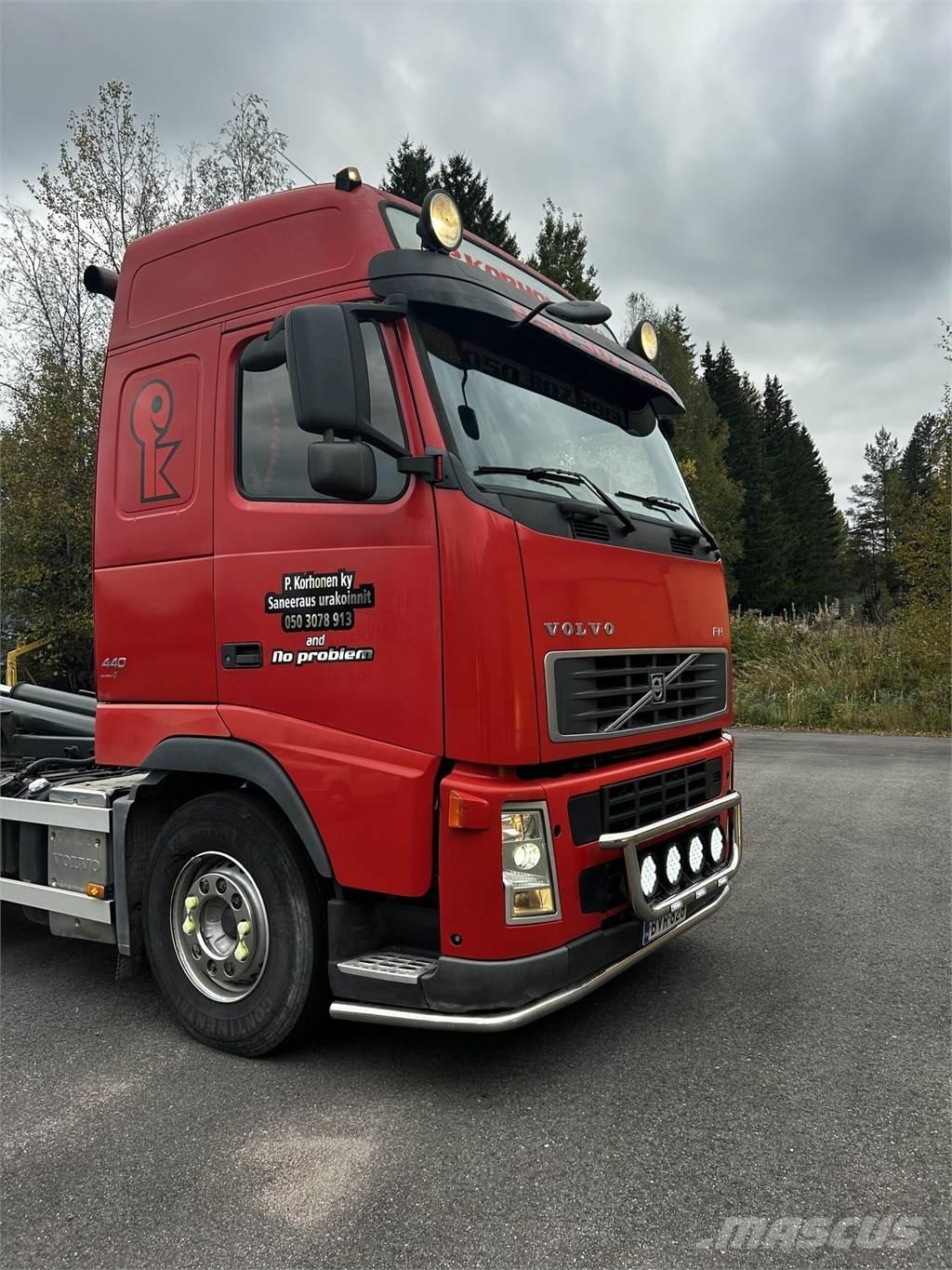 Volvo FH440 Vrachtwagen met containersysteem