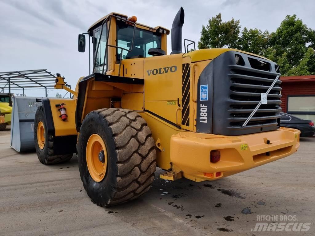 Volvo L 180 F Wielladers