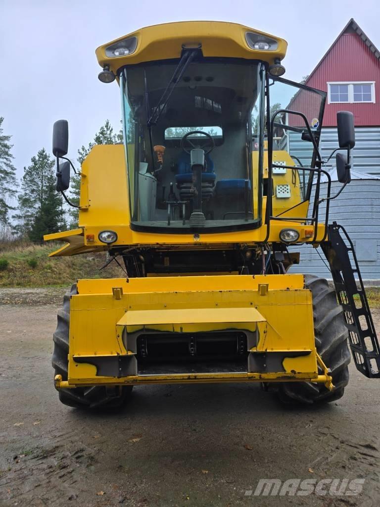 New Holland TC 5050 Maaidorsmachines