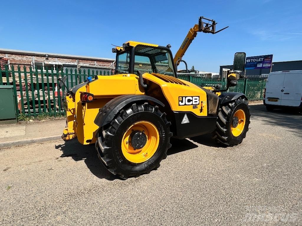 JCB 526-56 Agri Verreikers voor landbouw