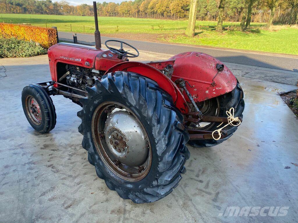 Massey Ferguson 35 Tractoren