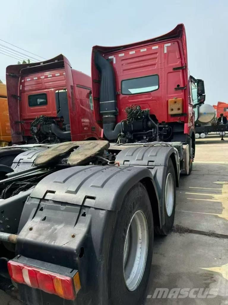 Sinotruk T7H Trekkers