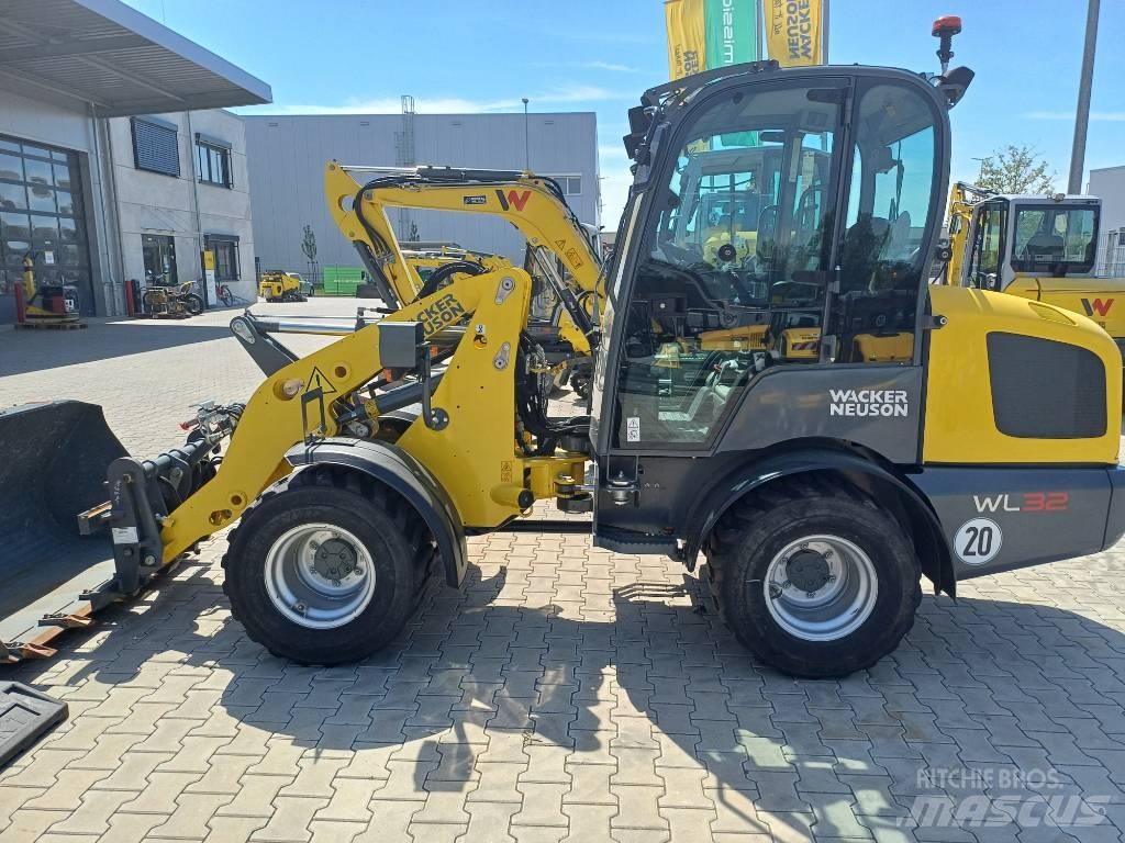 Wacker Neuson WL32 Wielladers