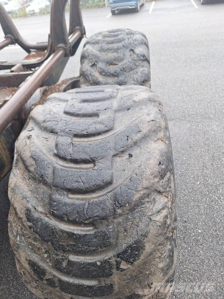 Timberjack 1010B Uitrijwagens