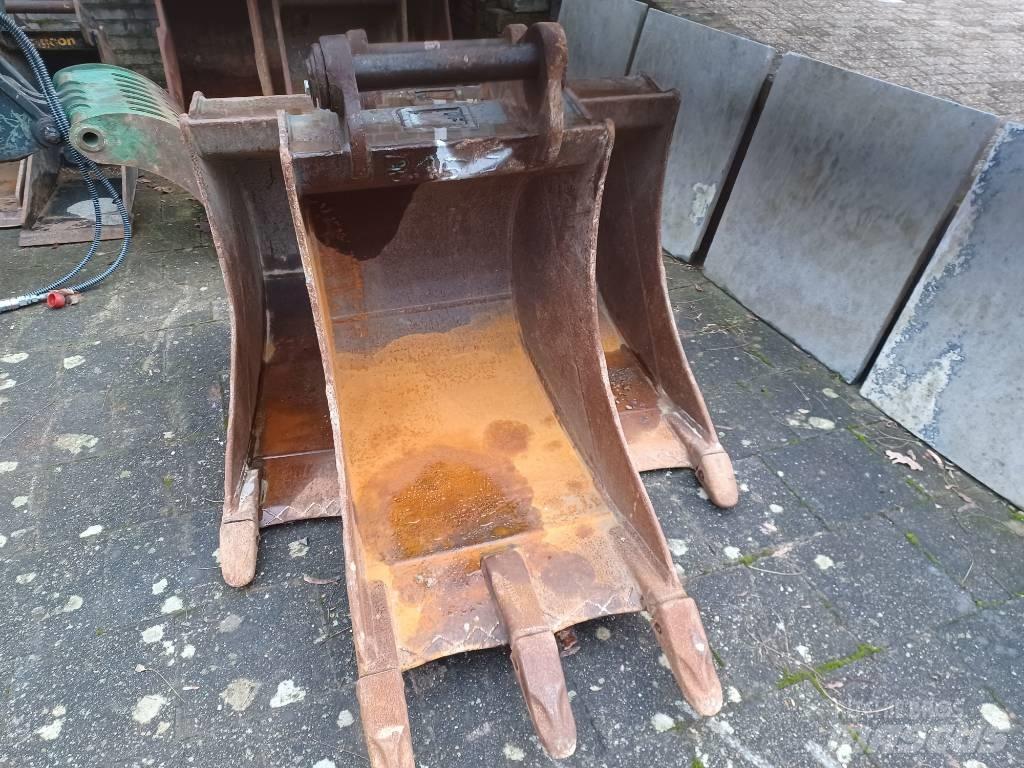 Liebherr R 914 Rupsgraafmachines
