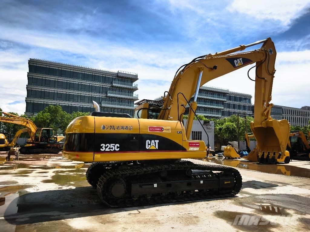 CAT 325 C Rupsgraafmachines