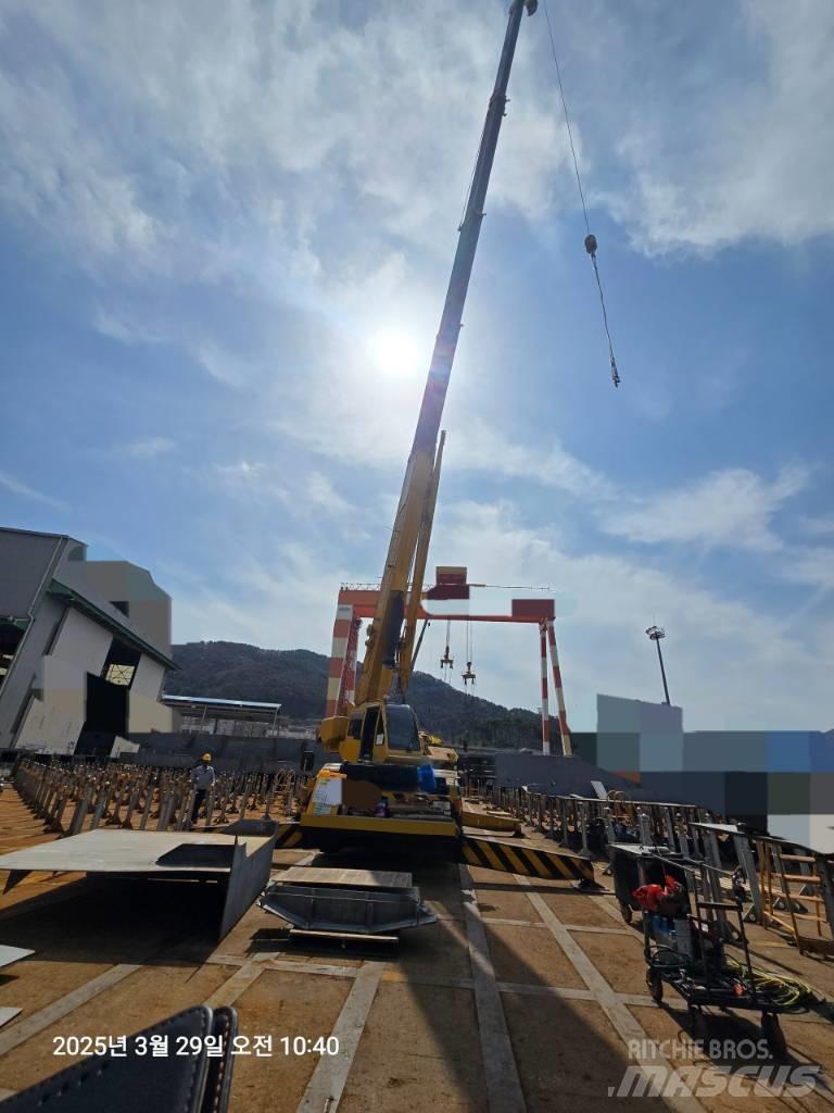 Kobelco RK 450 Ruw terrein kranen