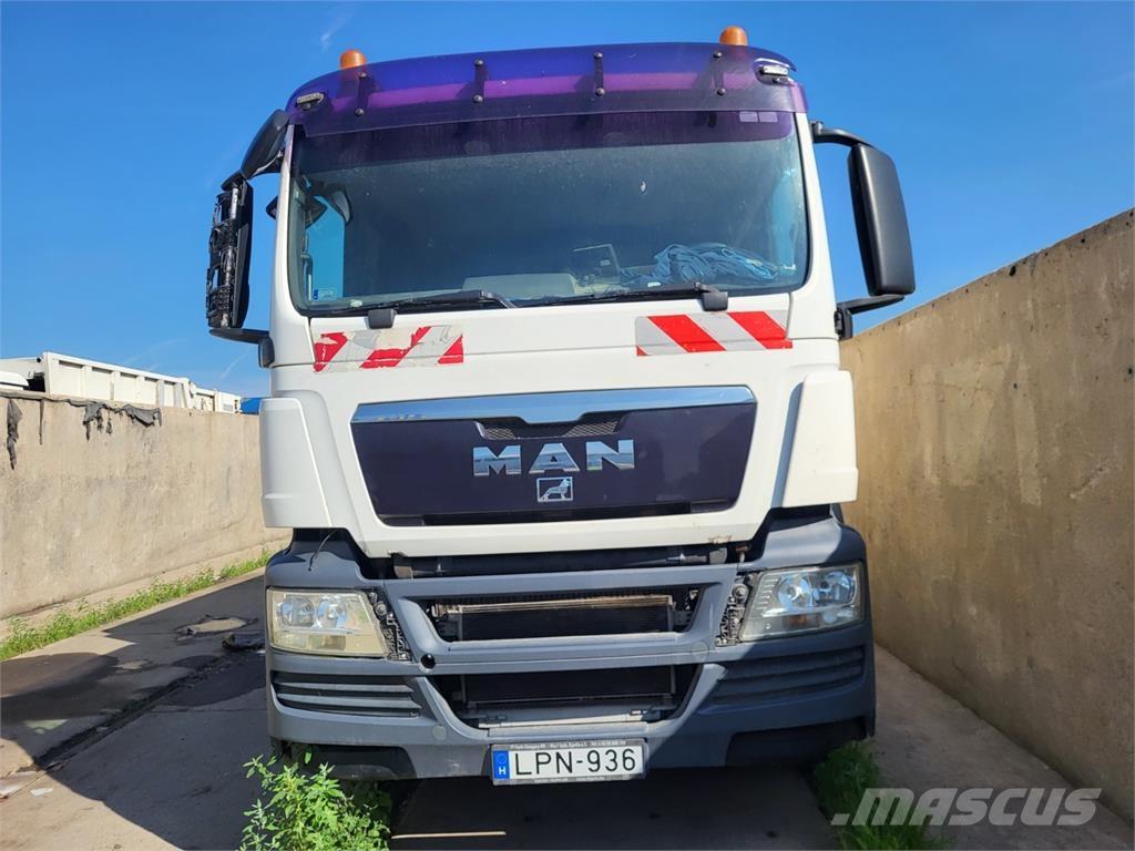 MAN TGS 28.320 6X2 Chassis met cabine