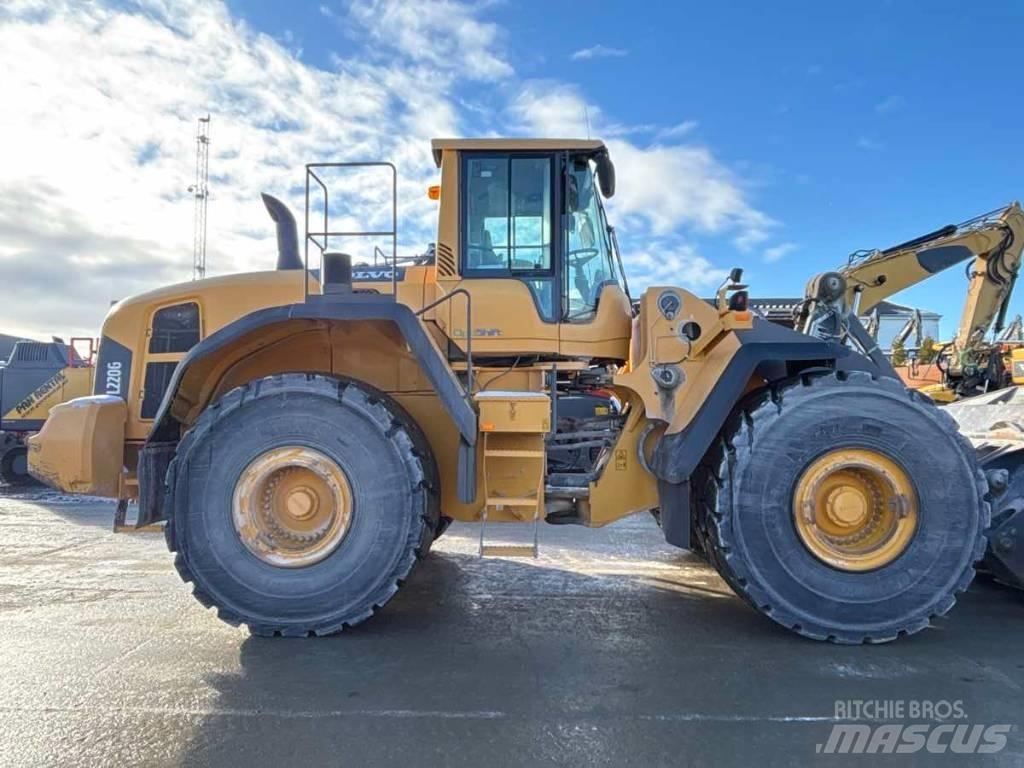 Volvo L 220 G Wielladers