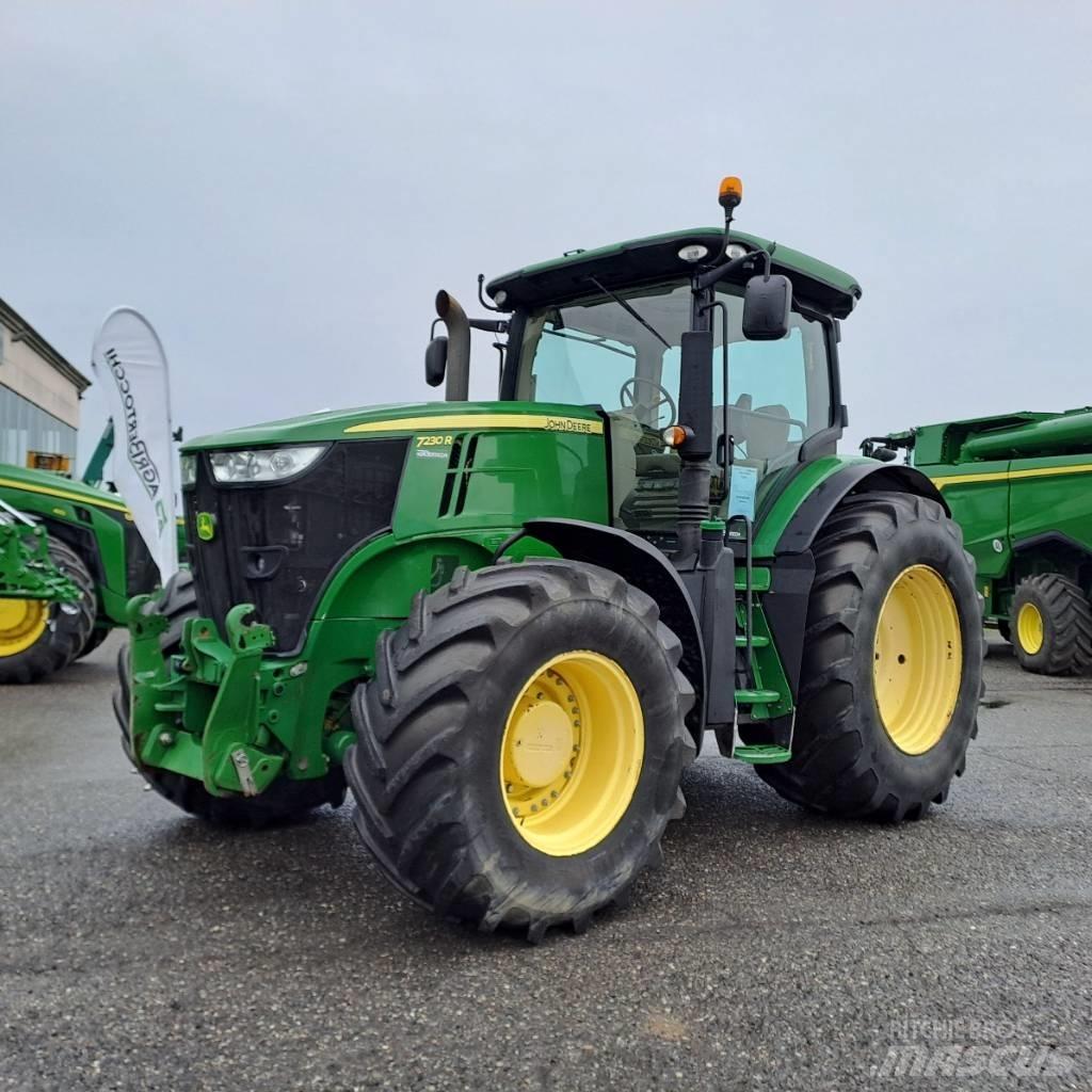 John Deere 7230 R Tractoren