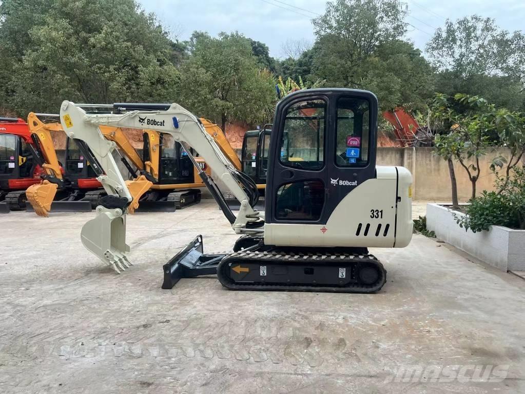 Bobcat 331 Minigraafmachines < 7t