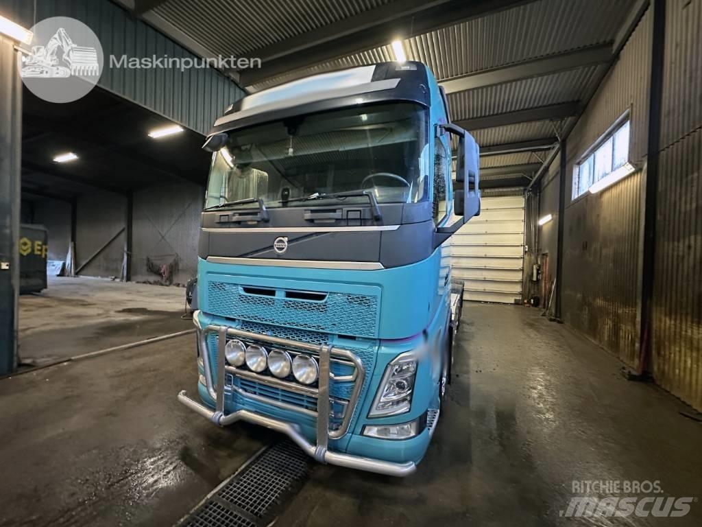Volvo FH 13 500 Vrachtwagen met containersysteem