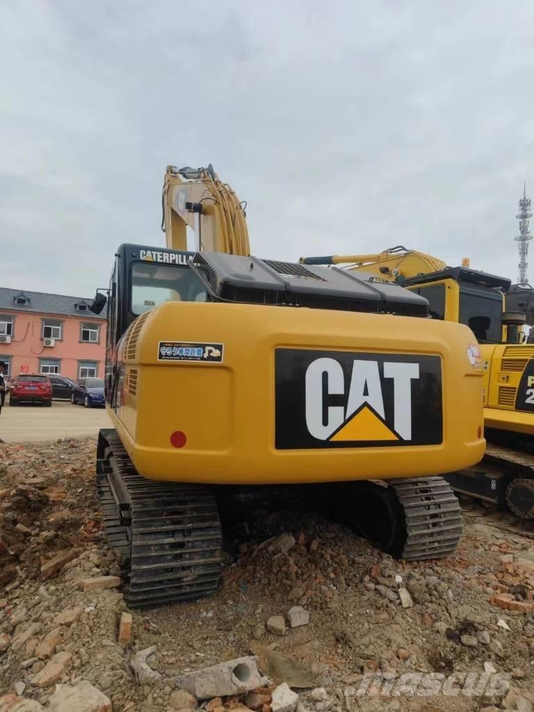 CAT 320 D Rupsgraafmachines