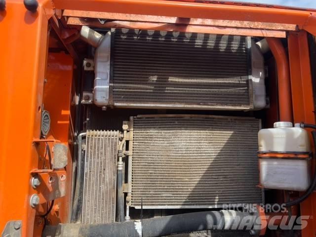 Doosan DX 225 LC Rupsgraafmachines