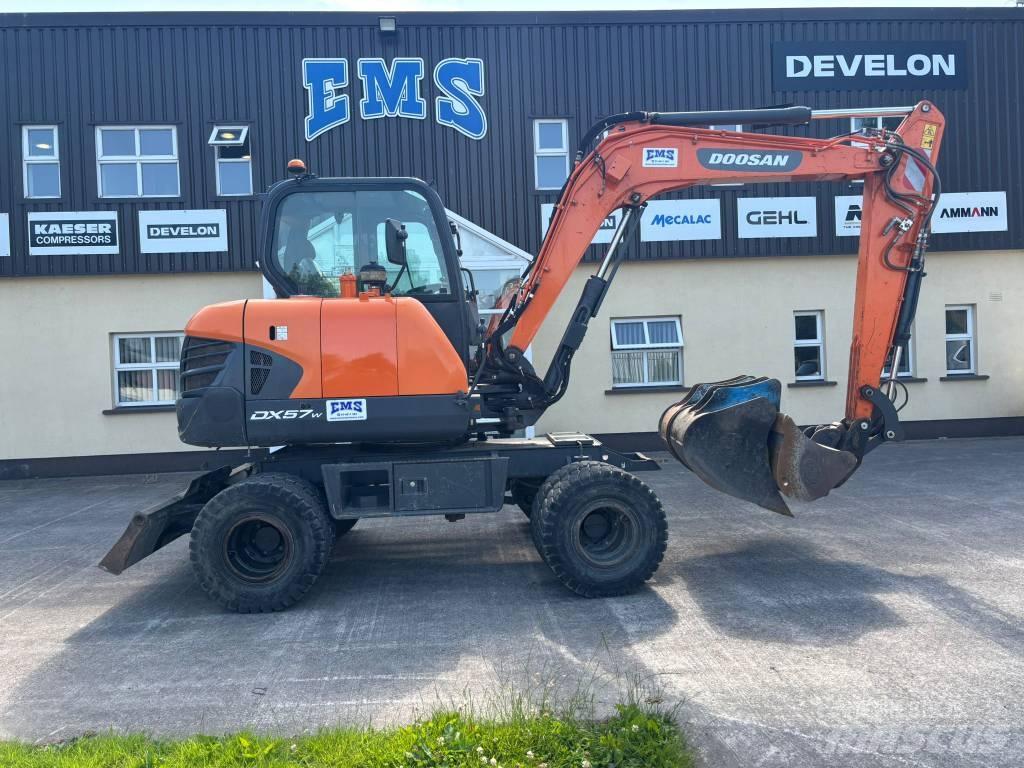 Doosan DX 57 W-5 Wielgraafmachines