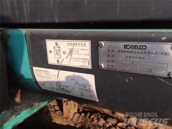 Kobelco SK 250-8 Rupsgraafmachines