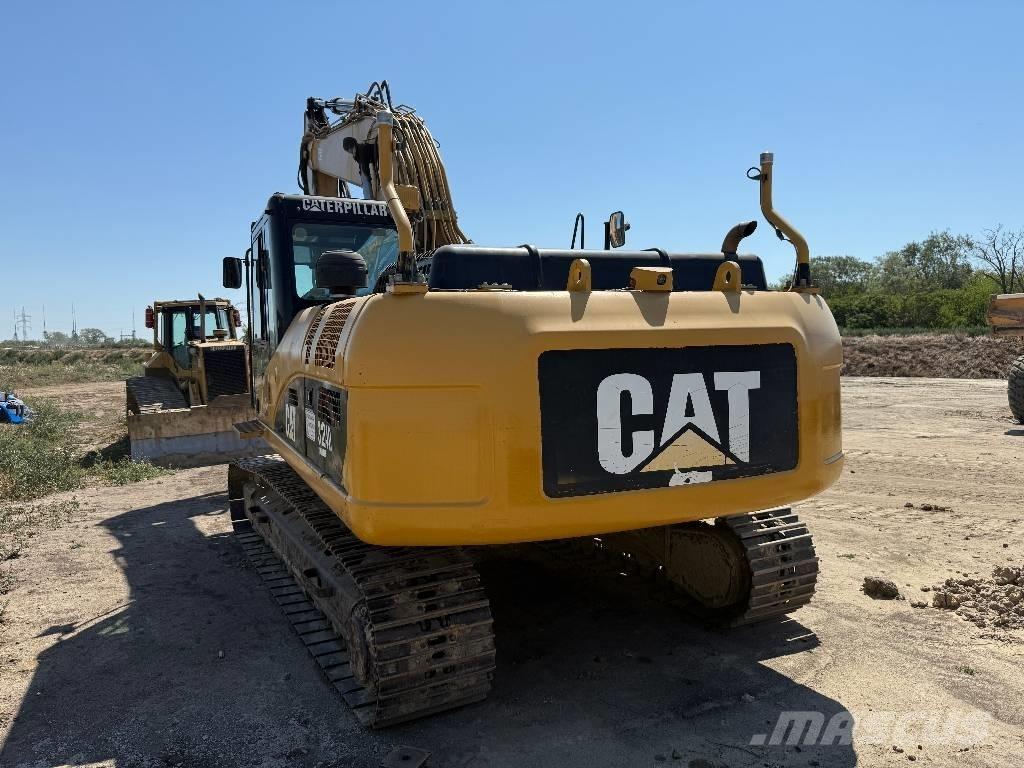 CAT 324 D Rupsgraafmachines