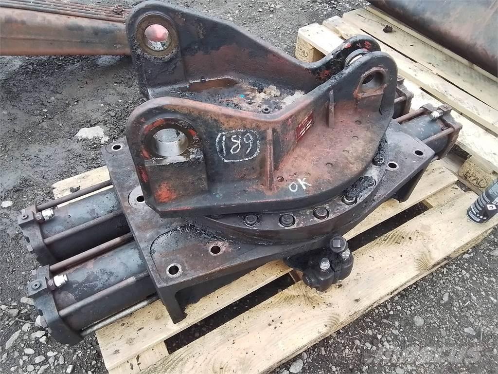 Rottne RG83 Uitrijwagenkranen